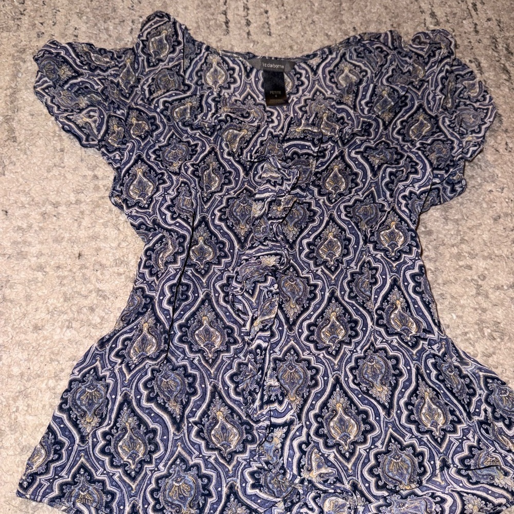 Liz Claiborne Blue and White Patterned Blouse
